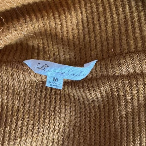 Off Shoulder Long Sleeve‎ Ribbed Knit Top With Button Detail - Mustard - Picture 4 of 4